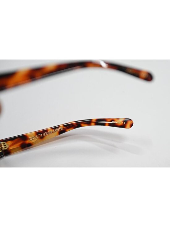 Flatlist x Veneda Carter Daze Sunglasses in Tortoiseshell main image 5